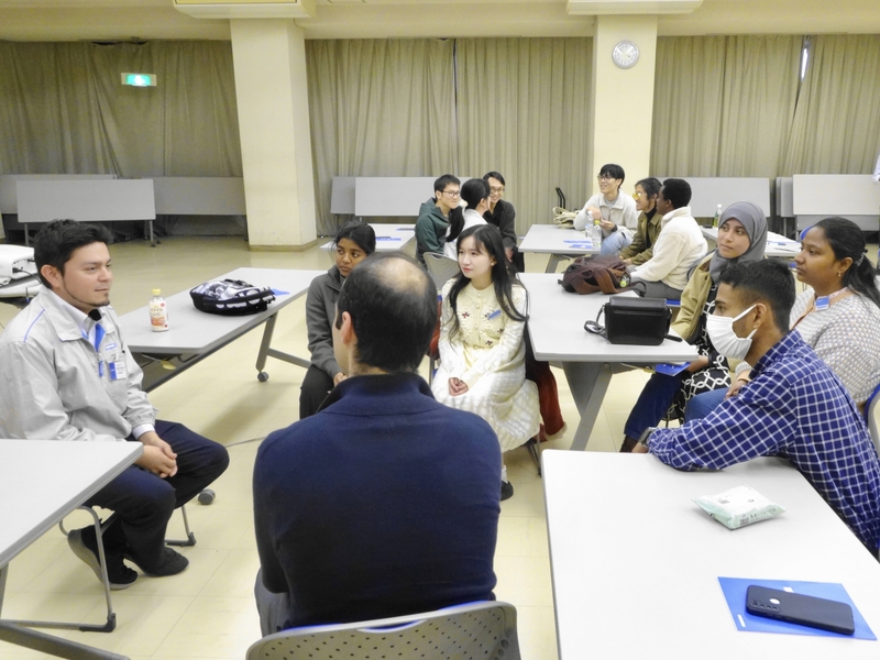 HORIBA Hosted Company Tour | English Program Deepens International Students' Understanding of Japanese Industries