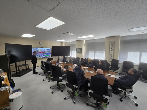 Official Visit of the UNESA Delegation to Information Science Division