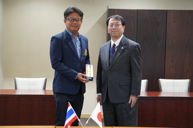 Delegation from the Faculty of Engineering, Kasetsart University Kamphaeng Saen Campus in Thailand Visited NAIST(2026/2/6)
