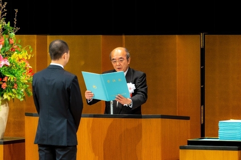 平成30年度学位記授与式を挙行（2019/03/22）