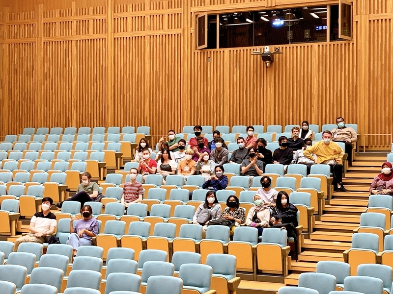 留学生パフォーマンス動画鑑賞会を開催(2022/4/26、27)