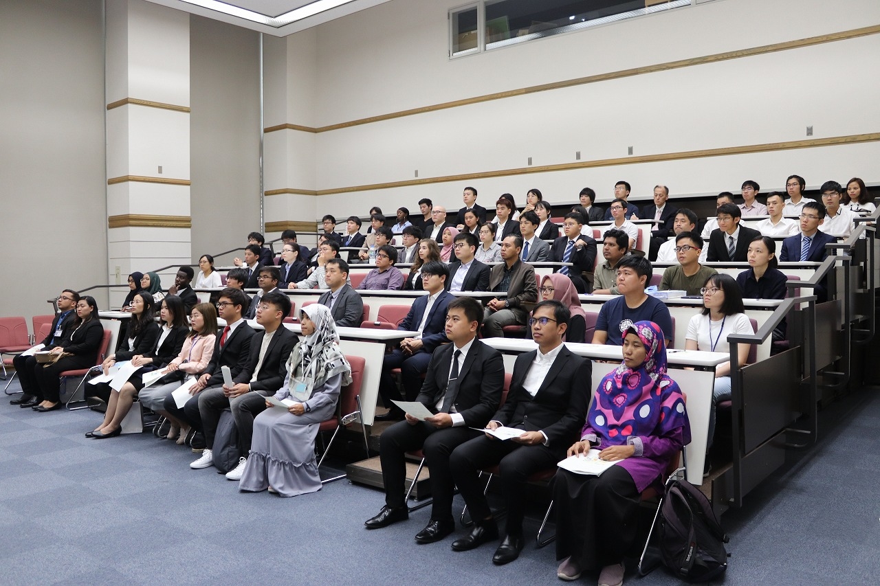 令和元年度秋学期入学式を挙行（2019/10/2）