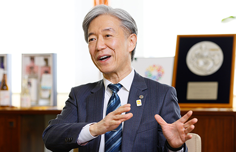 塩崎学長